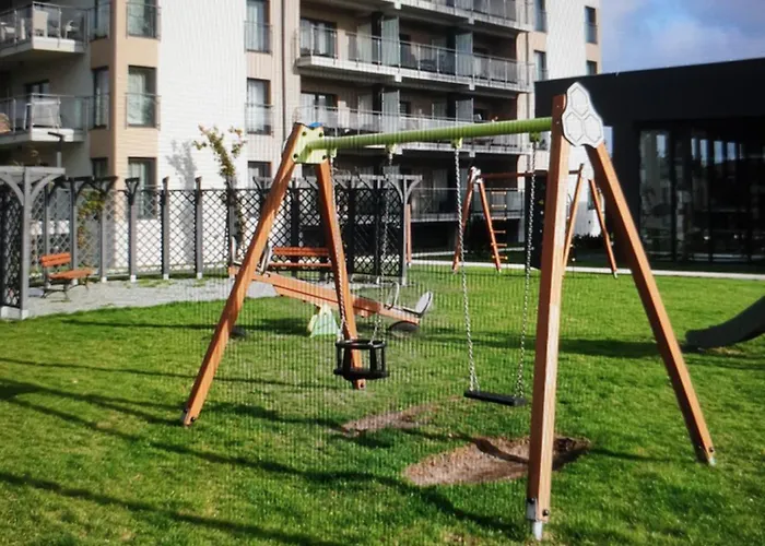 アパート Mega Lux Z Basenem & シャノジェンティ